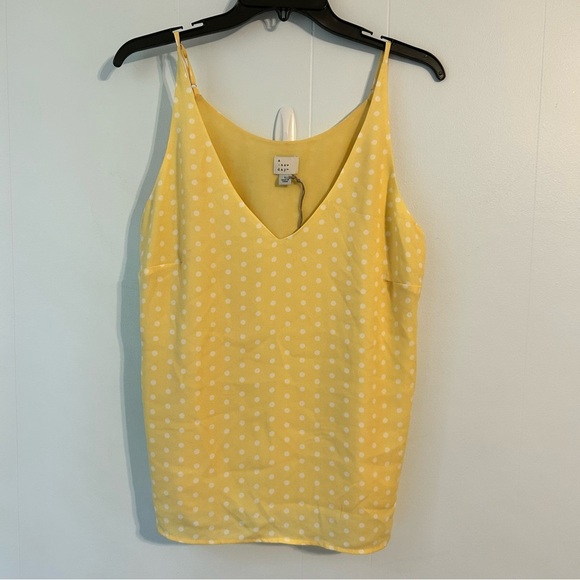 A New Day Yellow size large Sleeveless Camisole top. adjustable straps. NWT - Picture 1 of 9